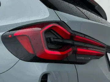 BMW X3 M40i PANO HuD H K MEM 360  LASER