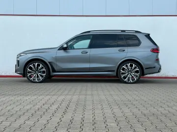 BMW X7 xDrive 40d M Sport SoftClose ACC HuD FROZEN
