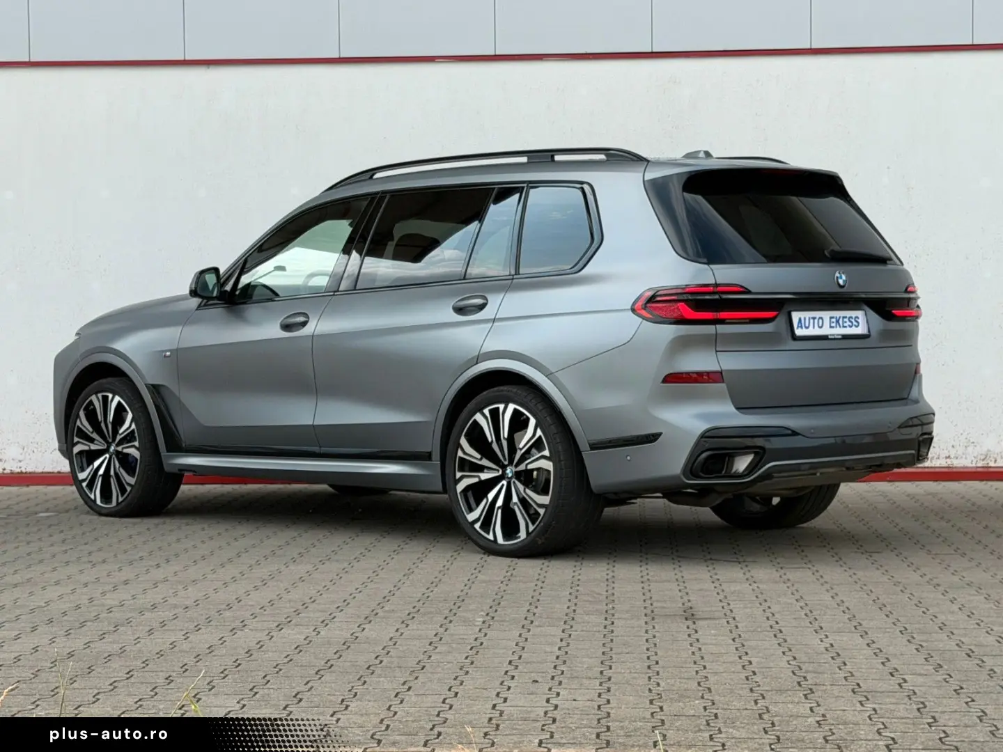 BMW X7 xDrive 40d M Sport SoftClose ACC HuD FROZEN