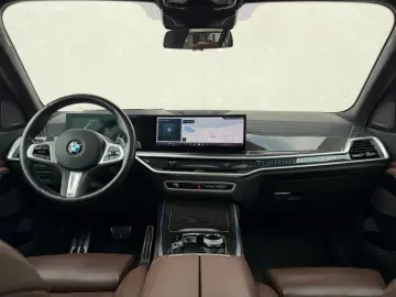BMW X7 xDrive 40d M Sport SoftClose ACC HuD FROZEN