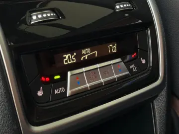 BMW X7 xDrive 40d M Sport SoftClose ACC HuD FROZEN