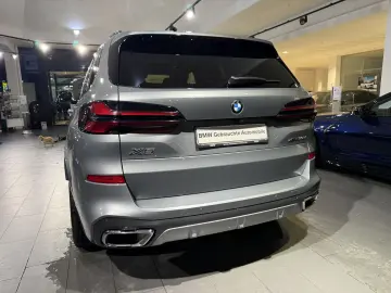 BMW X5 xDrive30d M Sport M Sportpaket HK HiFi DAB