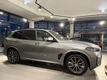 BMW X5 xDrive30d M Sport M Sportpaket HK HiFi DAB