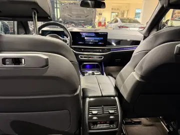 BMW X5 xDrive30d M Sport M Sportpaket HK HiFi DAB