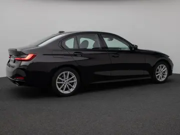 BMW 318i GeschwindigReg DAB PDC Cockpit  Widscreen