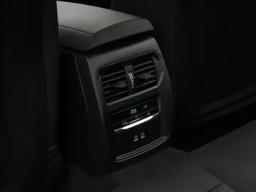 BMW 318i GeschwindigReg DAB PDC Cockpit  Widscreen
