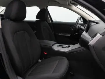 BMW 318i GeschwindigReg DAB PDC Cockpit  Widscreen