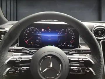 MERCEDES-BENZ CLE 300 e COUPÉ AMG KAM LED PANO AHK
