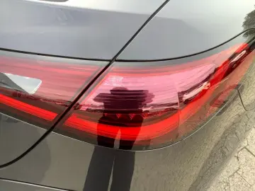 MERCEDES-BENZ CLE 300 e COUPÉ AMG KAM LED PANO AHK