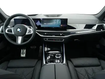 BMW X5 xDrive 30d (M-Sport AHK HUD H K ACC STHZ)