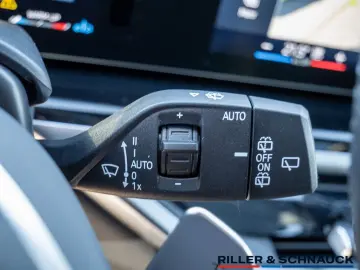 BMW X5 xDrive 30d M-Sport Pro HUD PANO 360  ACC AHK