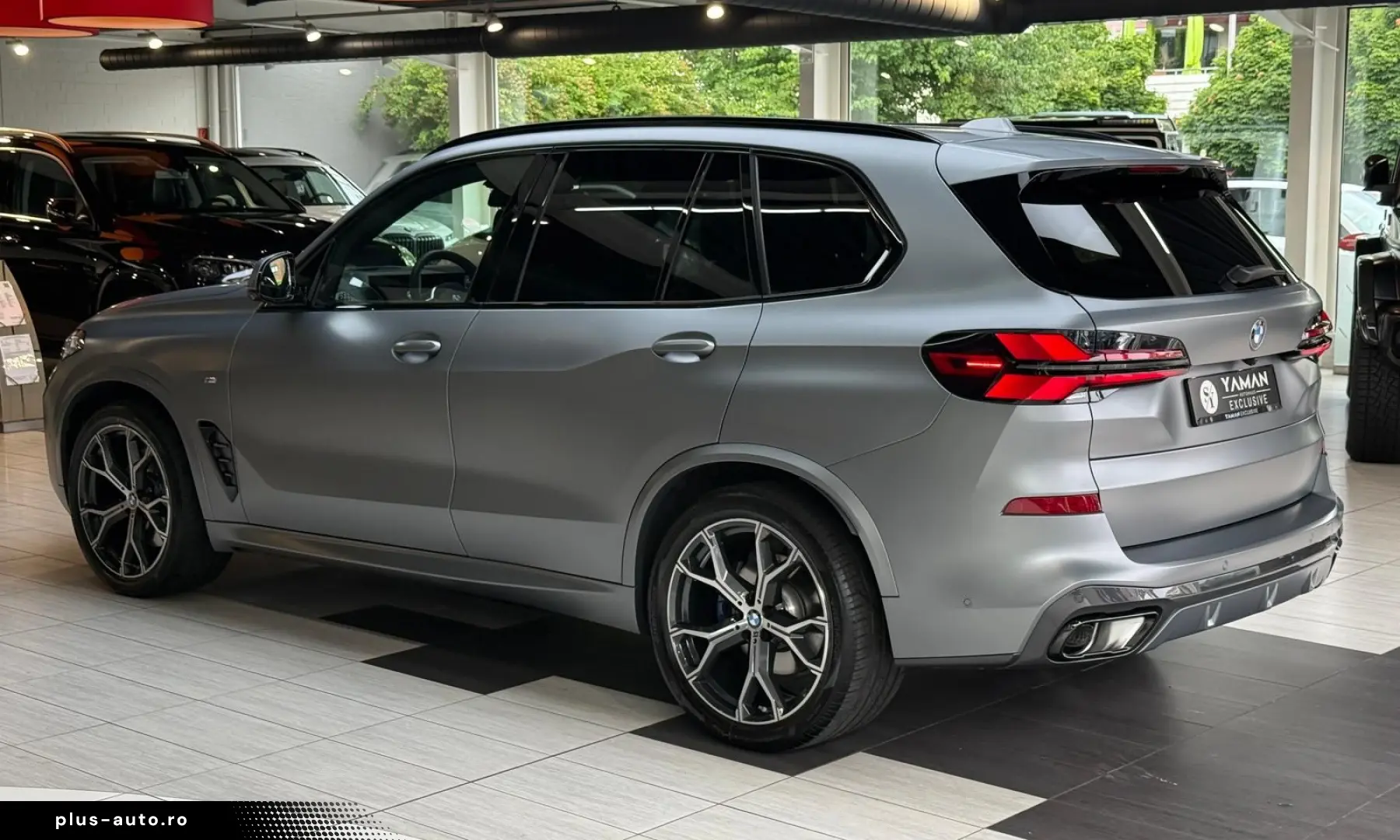 BMW X5 30d xD M Sport FROZEN 7-Sitz Pano-SKY Massage