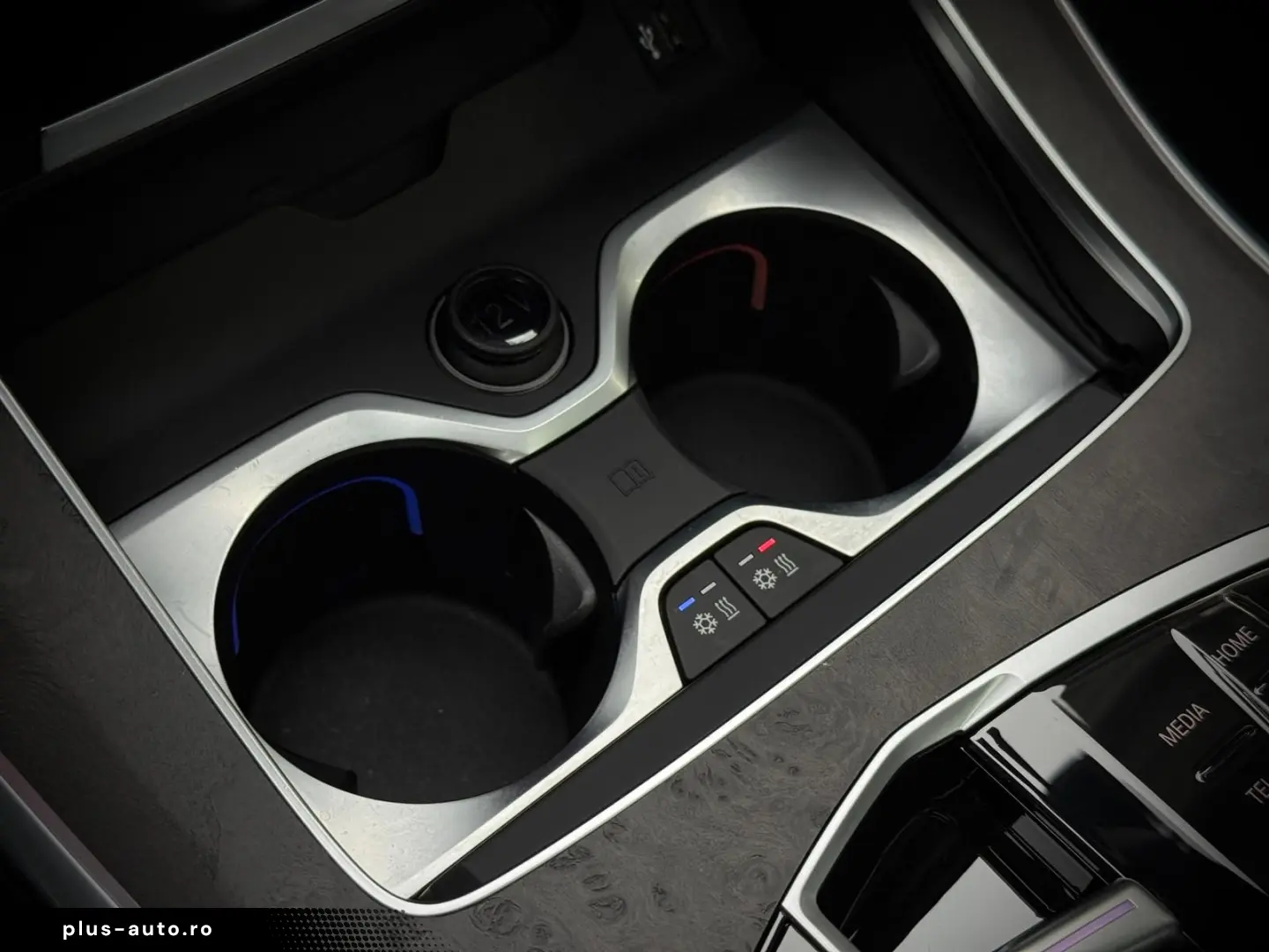 BMW X5 30d xD M Sport FROZEN 7-Sitz Pano-SKY Massage