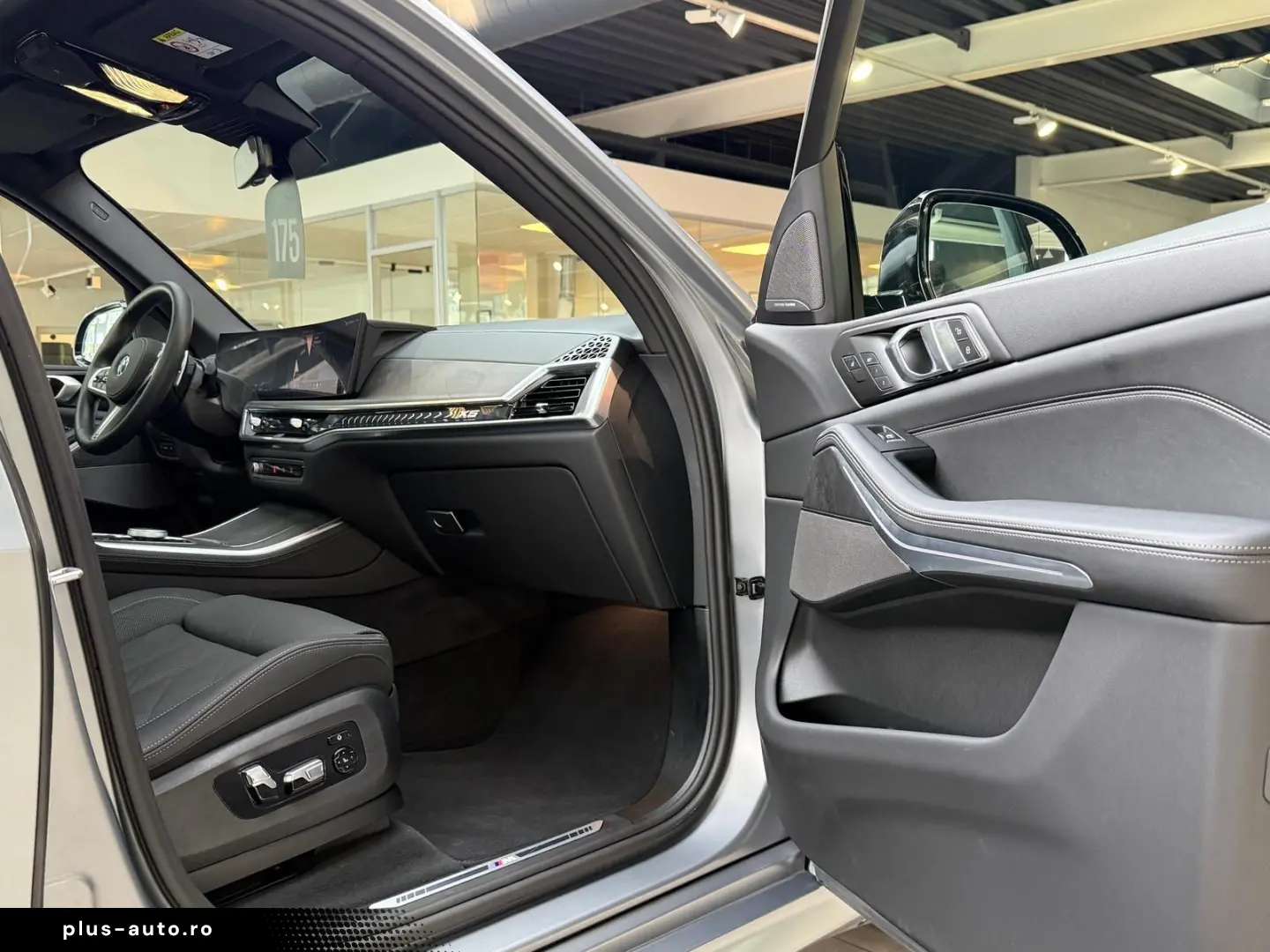 BMW X5 30d xD M Sport FROZEN 7-Sitz Pano-SKY Massage