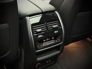 BMW X5 30d xD M Sport FROZEN 7-Sitz Pano-SKY Massage