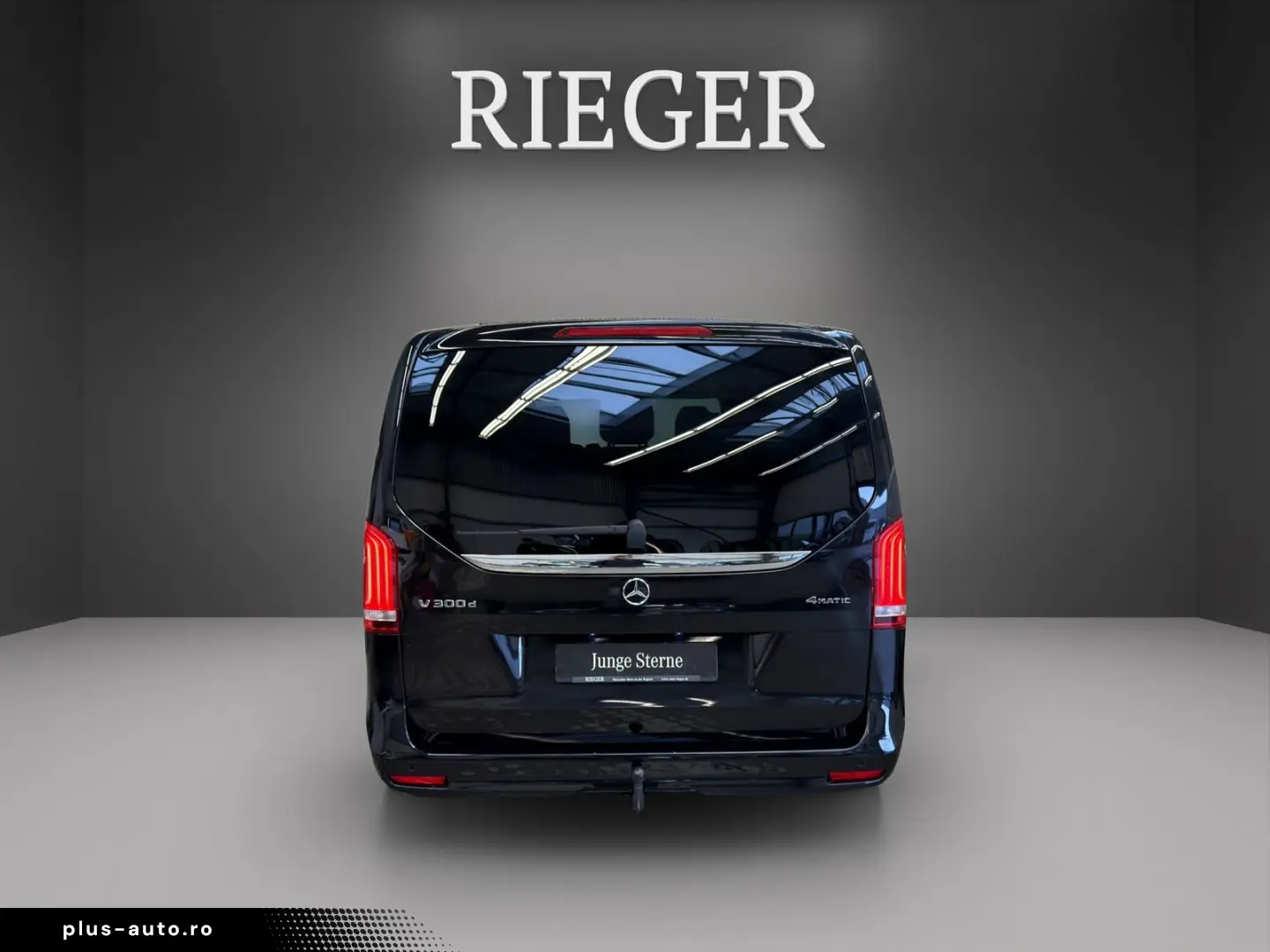 MERCEDES-BENZ V-Class 2023 — imagine 10