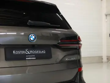 BMW X5 50e xDrive   Individual - Pano - AHK