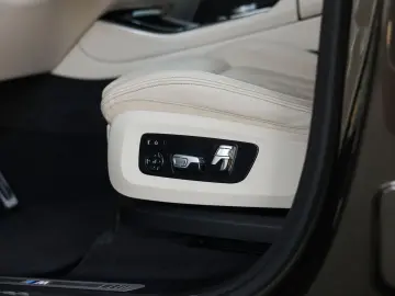 BMW X5 50e xDrive   Individual - Pano - AHK