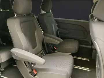 MERCEDES-BENZ V 300 d extralang 4 Matic AIRMATIC Sta…