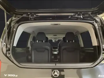 MERCEDES-BENZ V 300 d extralang 4 Matic AIRMATIC Sta…