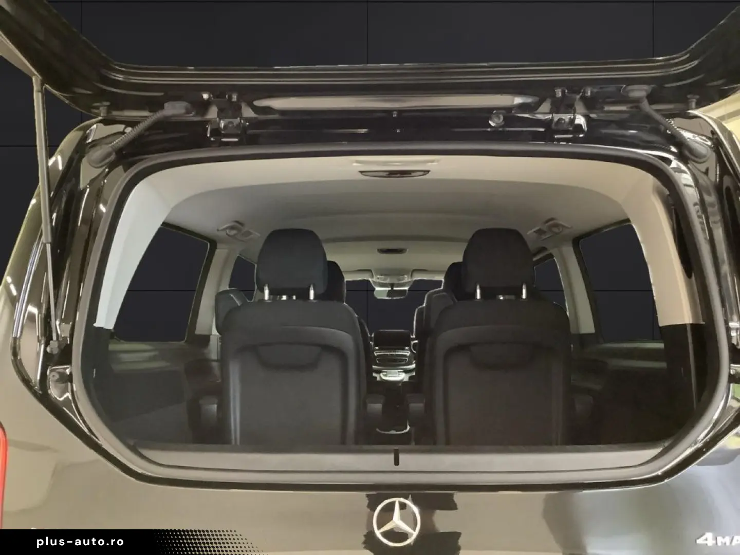 MERCEDES-BENZ V-Class 2024 — imagine 17