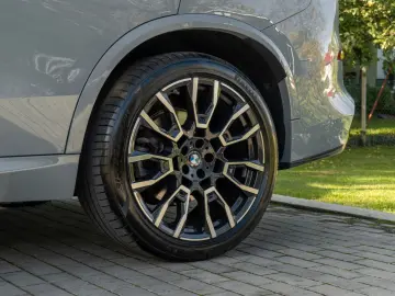 BMW X5 40d M SPORT.LUFTF.SOFTC.PANO.4ZONEN.360 .2St