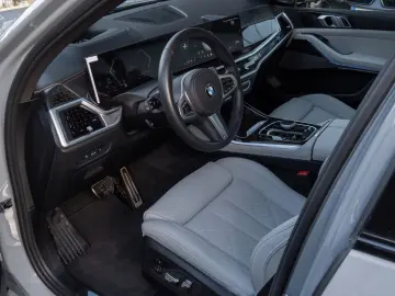 BMW X5 40d M SPORT.LUFTF.SOFTC.PANO.4ZONEN.360 .2St