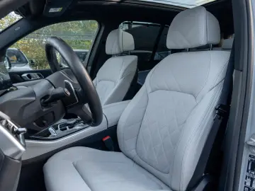 BMW X5 40d M SPORT.LUFTF.SOFTC.PANO.4ZONEN.360 .2St
