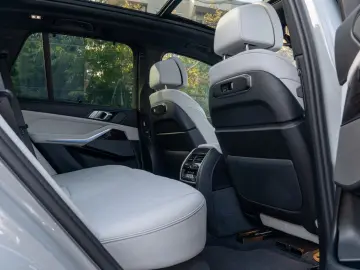 BMW X5 40d M SPORT.LUFTF.SOFTC.PANO.4ZONEN.360 .2St