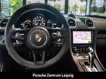 PORSCHE Cayman GT4 PDK Chrono LED Bose Individualnähte