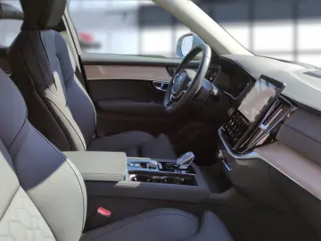 VOLVO XC90 T8 Recharge Plus Bright Plug-In Hybrid AWD