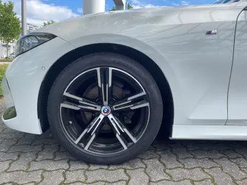 BMW 318 d Limousine M Sport AHK Parkass. H K Tempoma