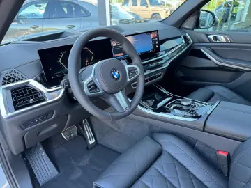 BMW X5 30d xDrive M-Sport Pro LED PANO H&K