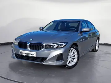 BMW 318i Automatik Navi Tempom.aktiv Bluetooth PDC M