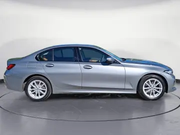 BMW 318i Automatik Navi Tempom.aktiv Bluetooth PDC M