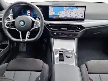 BMW 318i Lim. M Sport Navi RFK USB Sitzh Tempom LED