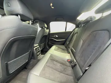 BMW 320d Limousine M-Sport ACC ParkAss. HiFi-Sound