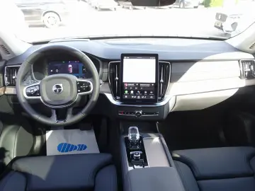VOLVO XC90 Plus T8 AWD Plug-in Hybrid Pano H&K Head-UP