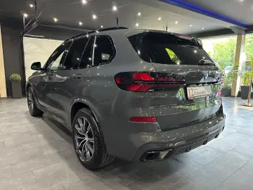BMW X5 30d xDrive M Sport Pro  SkyLounge  Individual