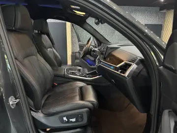 BMW X5 30d xDrive M Sport Pro  SkyLounge  Individual