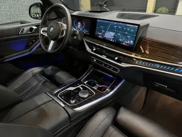 BMW X5 30d xDrive M Sport Pro  SkyLounge  Individual