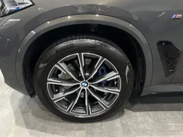 BMW X5 30d xDrive M Sport Pro  SkyLounge  Individual