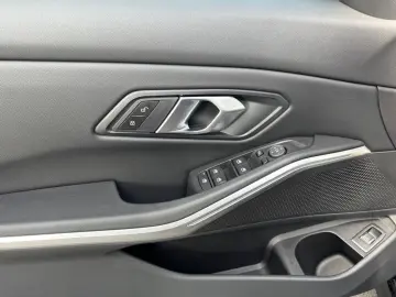 BMW 318i Lim. M-Sportpaket Finanzierung ab 1 99%