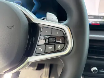 BMW 318i Lim. M-Sportpaket Finanzierung ab 1 99%