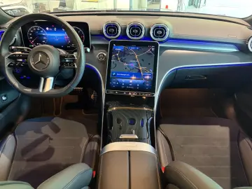 MERCEDES-BENZ C 300 d BURMESTER AHK NIGHT AMG LED MEMORY