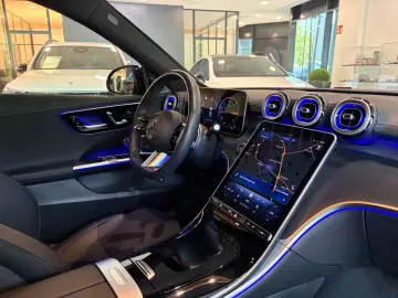 MERCEDES-BENZ C 300 d BURMESTER AHK NIGHT AMG LED MEMORY