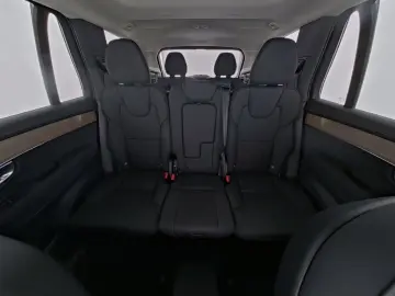 VOLVO XC90 FACELIFT Plus Dark Recharge Plug-In Hybrid