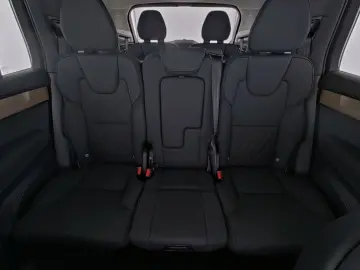 VOLVO XC90 FACELIFT Plus Dark Recharge Plug-In Hybrid