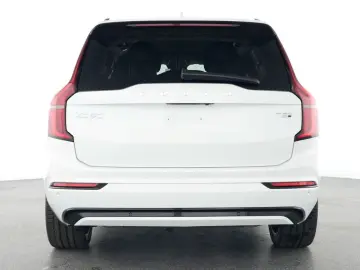 VOLVO XC90 FACELIFT Plus Dark Recharge Plug-In Hybrid