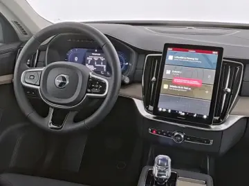 VOLVO XC90 FACELIFT Plus Dark Recharge Plug-In Hybrid